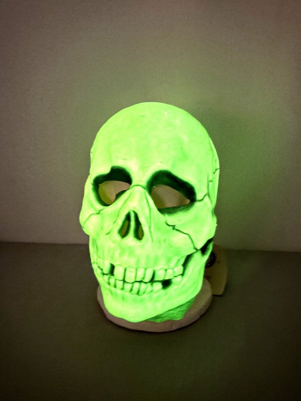 Vintage Don Post ©1967 Skull Latex Mask Glow In The Dark NOS NWT